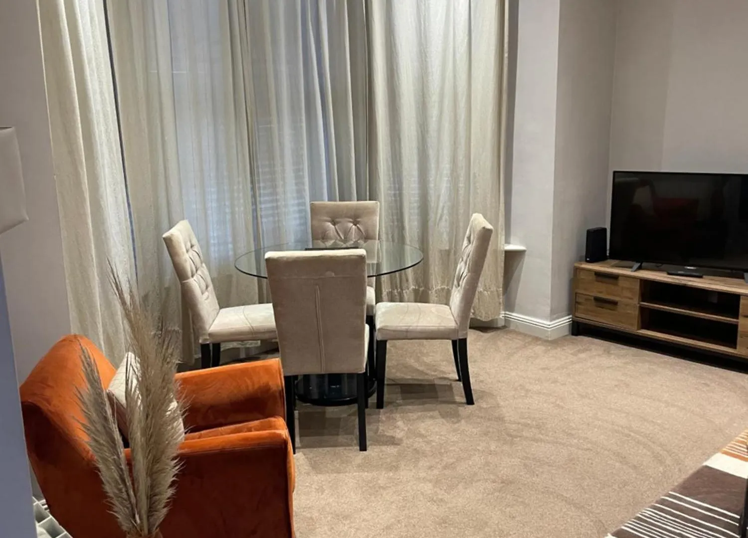 Number 10 Service Apartment - Danes Southampton